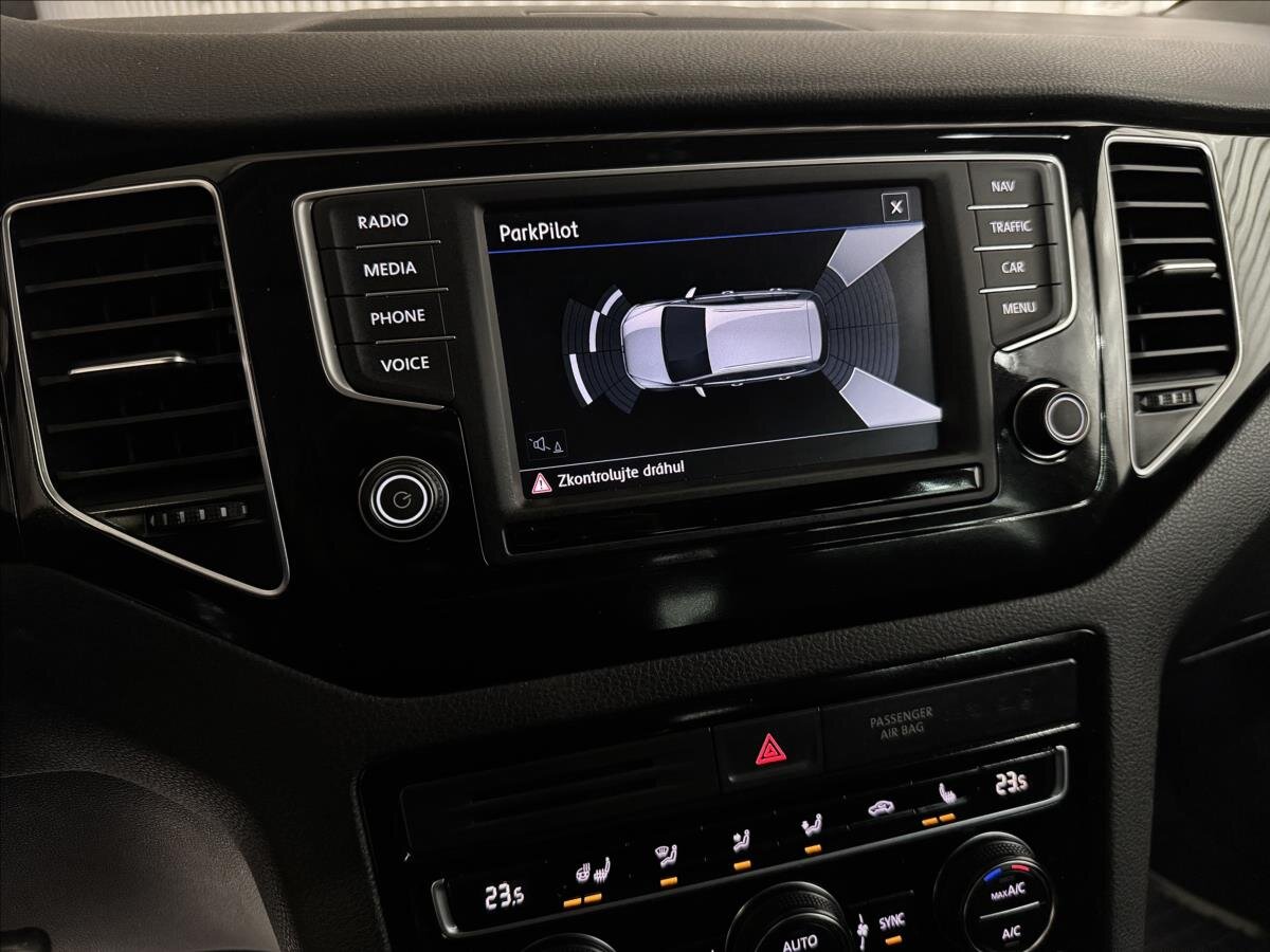 Volkswagen Golf Sportsvan MPV 1,6 l 81 kw