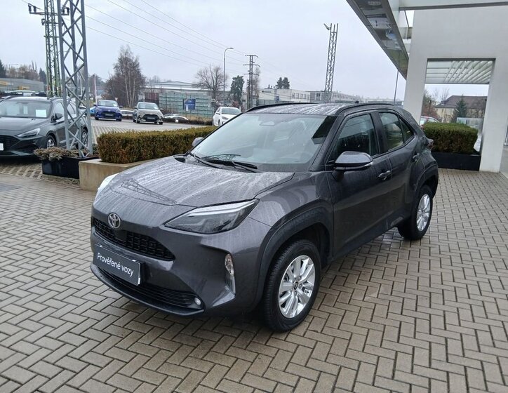 Toyota Yaris Cross SUV 1,5 l 68 kw