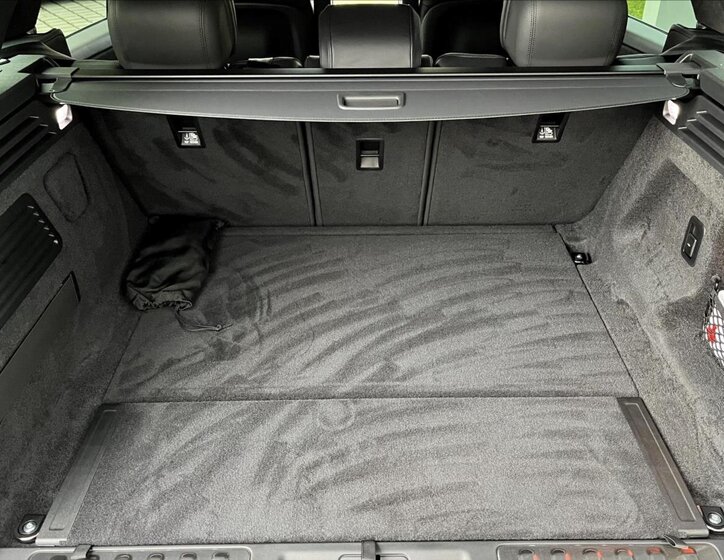 Land Rover Range Rover Sport SUV 3,0 l 258 kw