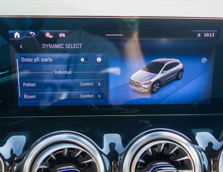 Mercedes-Benz GLA SUV 2,0 l 110 kw