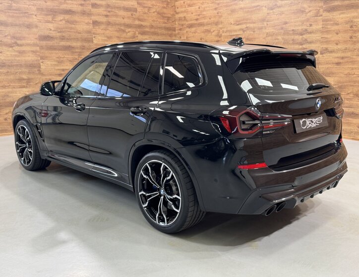 BMW X3 SUV / Terénní 3,0 l 353 kw