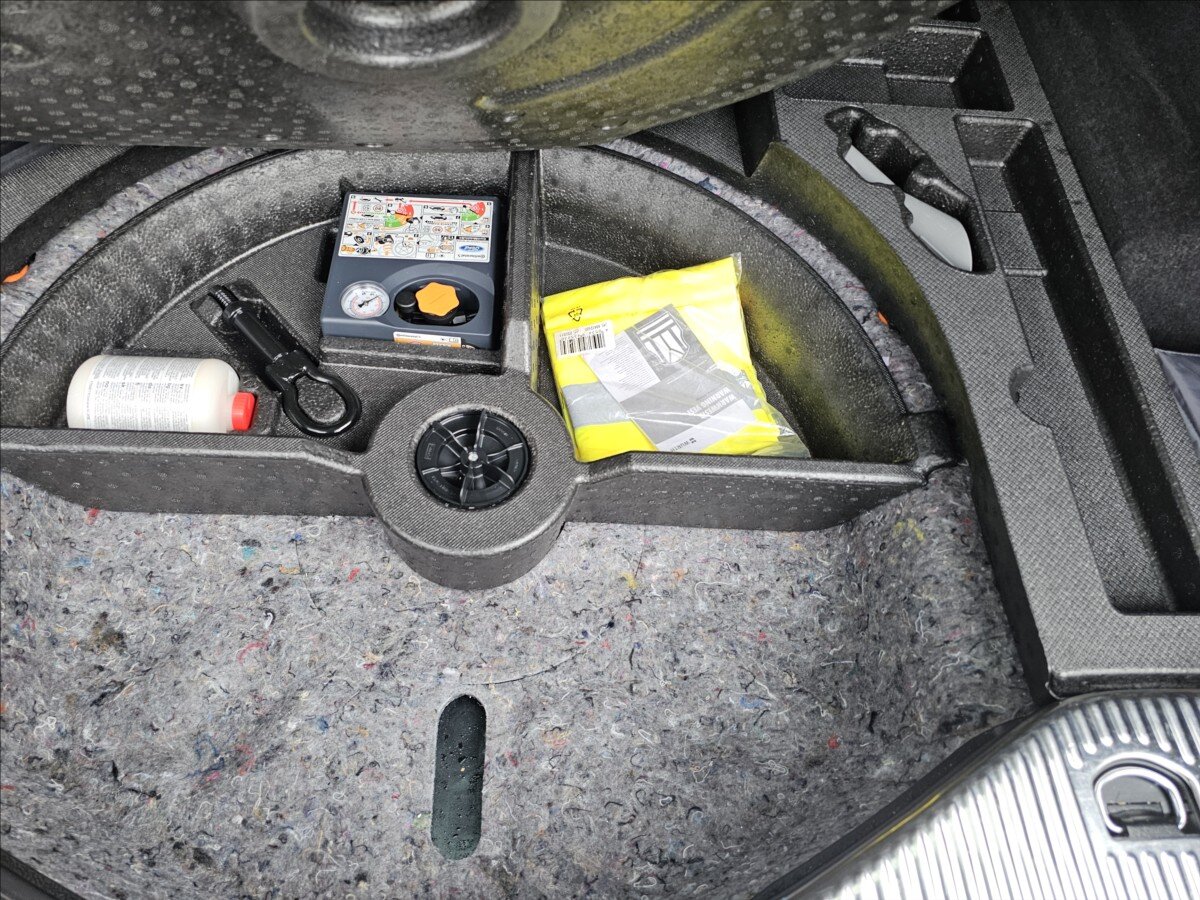 Ford Mondeo Kombi 2,0 l 88 kw