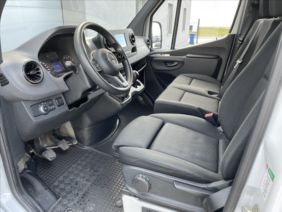 Mercedes-Benz Sprinter Skříň 2,1 l 105 kw