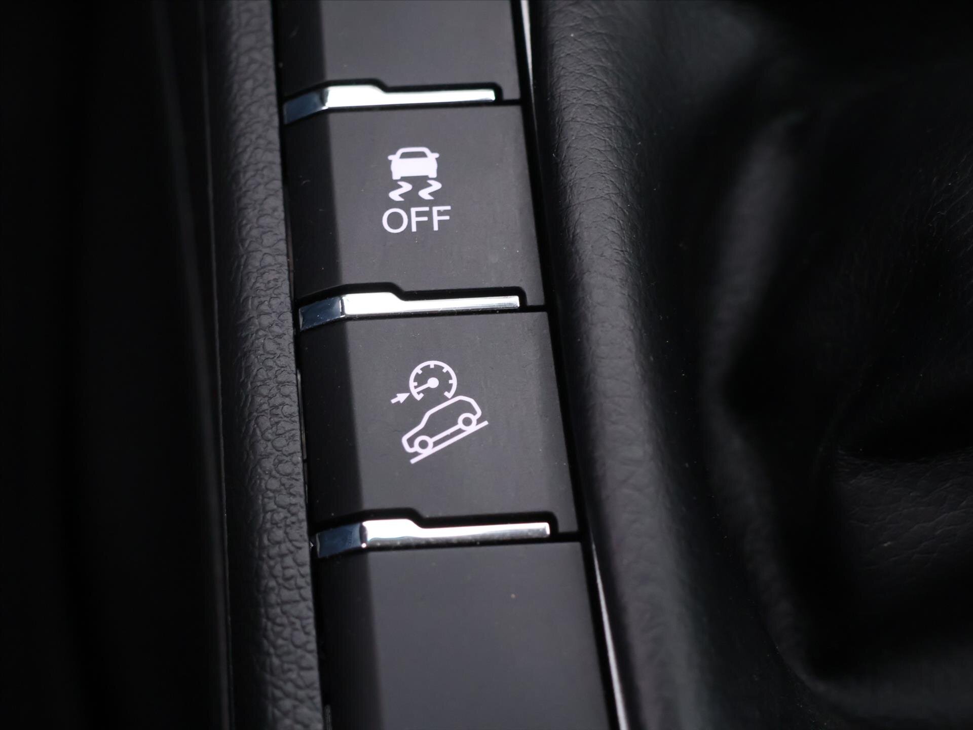 SsangYong Korando SUV / Terénní 1,5 l 120 kw