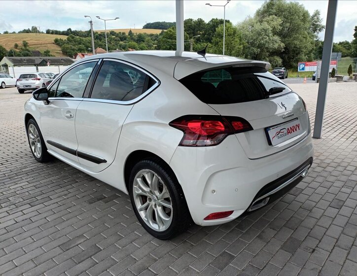 Citroën DS4 Hatchback 1,6 l 147 kw