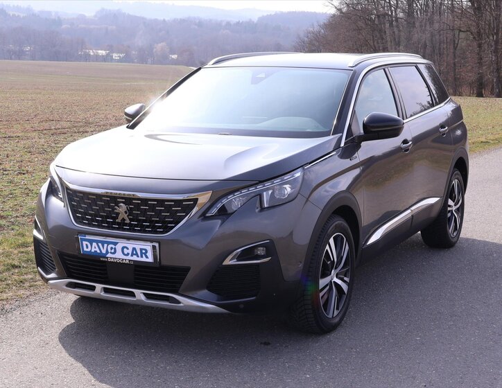 Peugeot 5008 SUV / Terénní 1,2 l 96 kw
