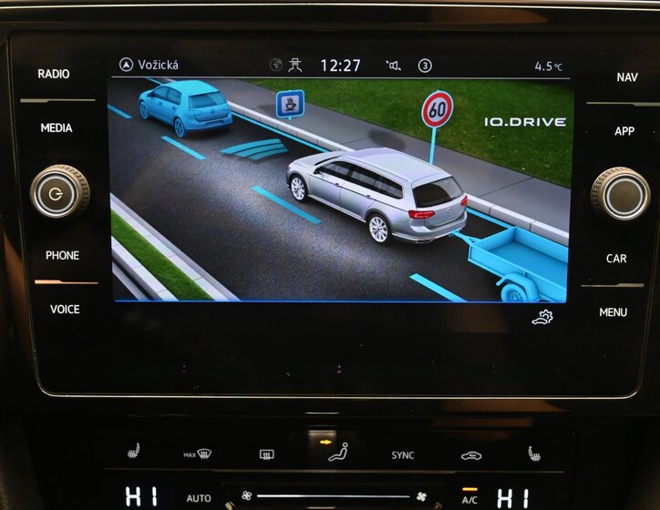 Volkswagen Passat Kombi 2,0 l 110 kw