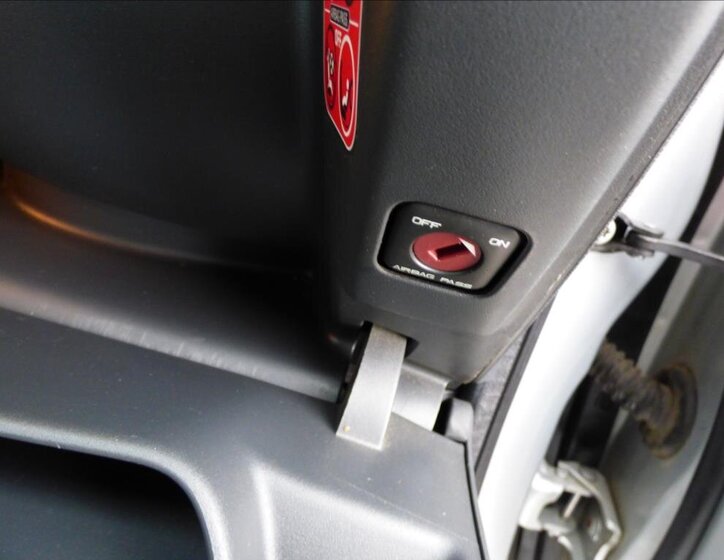 Peugeot 5008 MPV 1,6 l 88 kw