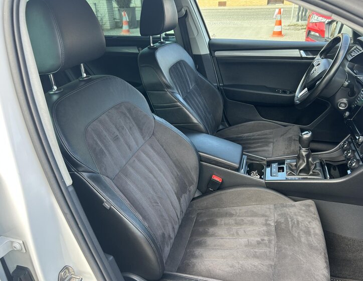 Škoda Superb Kombi 2,0 l 110 kw