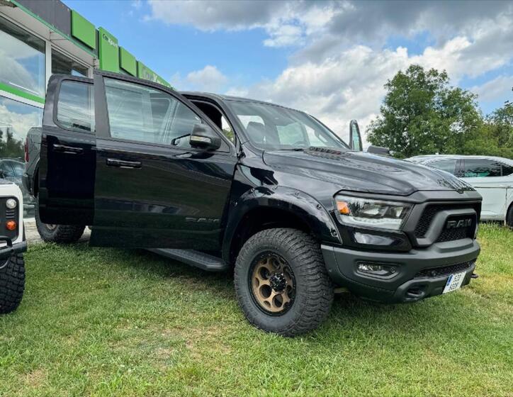 Dodge RAM 25