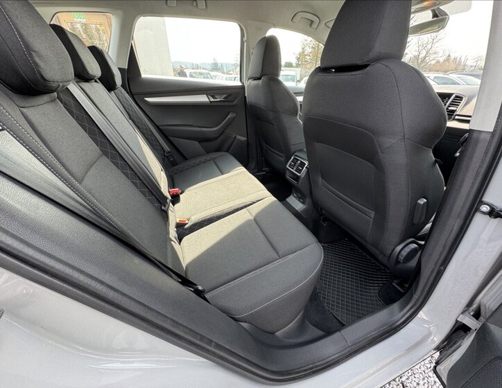 Škoda Karoq Kombi 1,6 l 85 kw