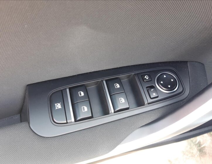 KIA Ceed Kombi 1,5 l 103 kw