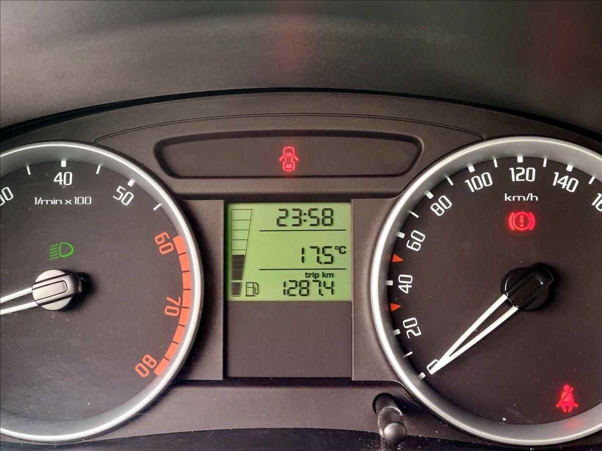 Škoda Roomster MPV 1,4 l 63 kw