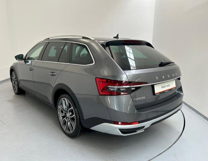 Škoda Superb Kombi 2,0 l 147 kw