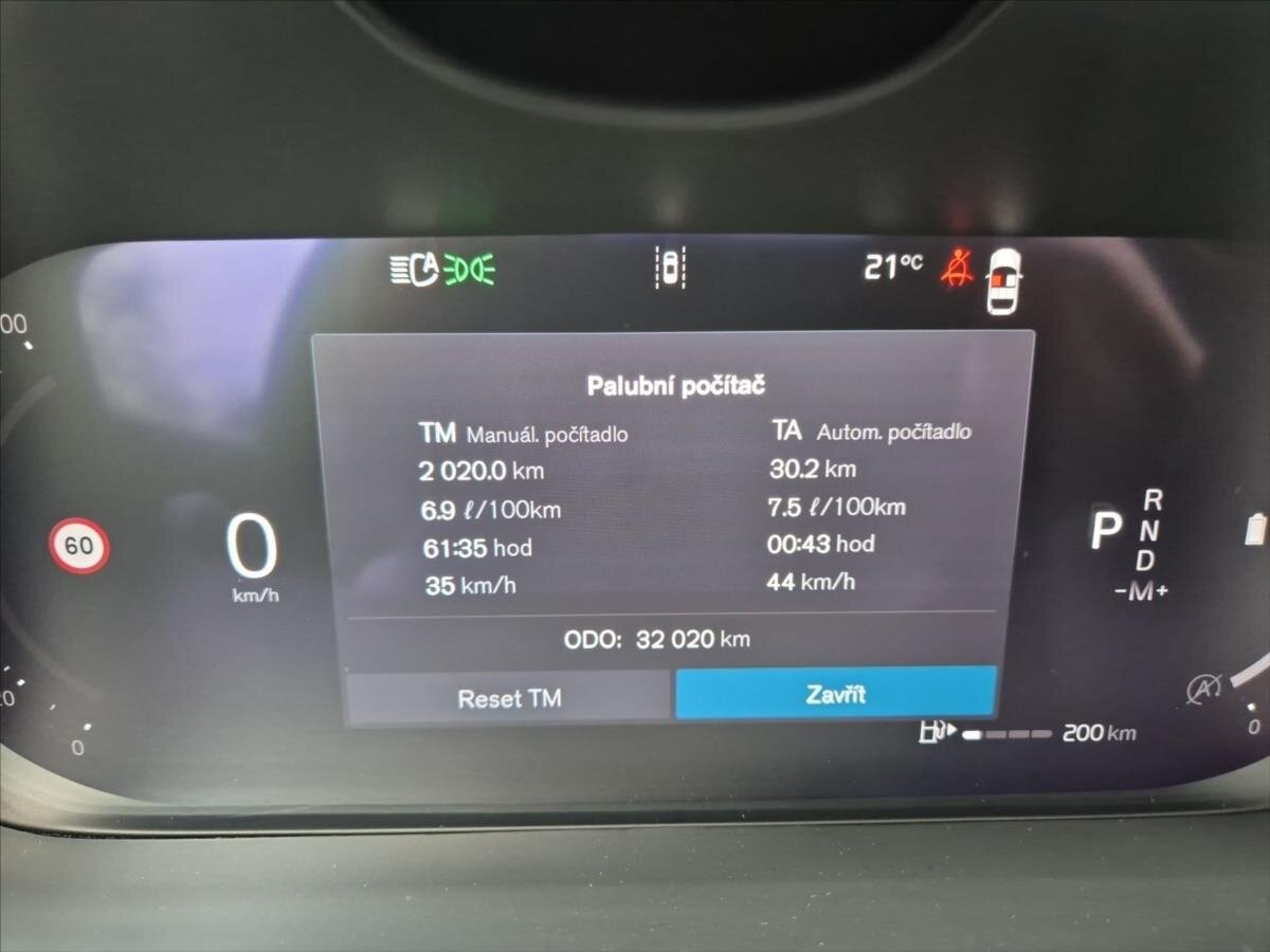 Volvo XC60 SUV / Terénní 2,0 l 145 kw