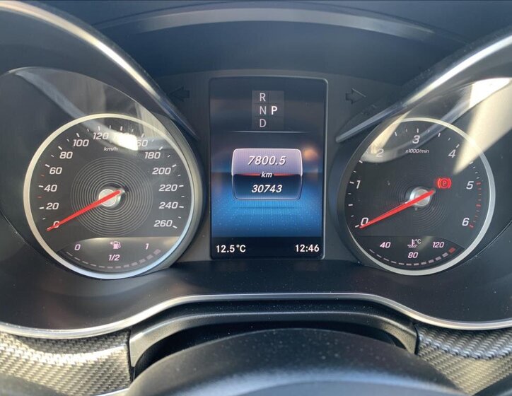 Mercedes-Benz Ostatní Ostatní 2,0 l 174 kw