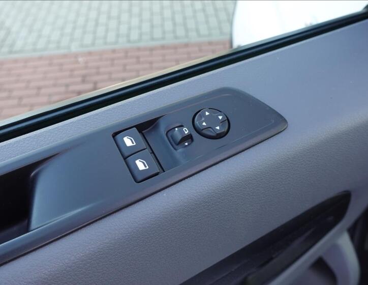 Toyota ProAce Verso 16