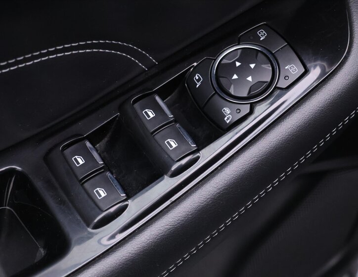 Ford S-MAX MPV 2,0 l 132 kw