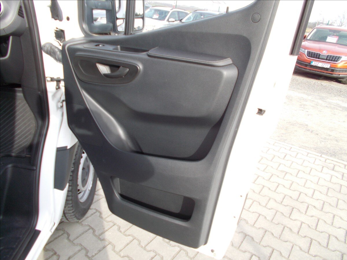 Mercedes-Benz Sprinter Ostatní 3,0 l 140 kw