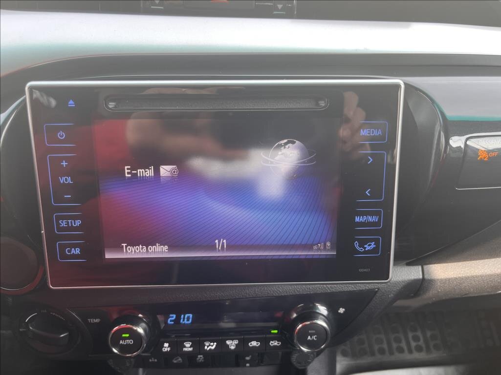 Toyota Hilux Pick-up 2,4 l 110 kw