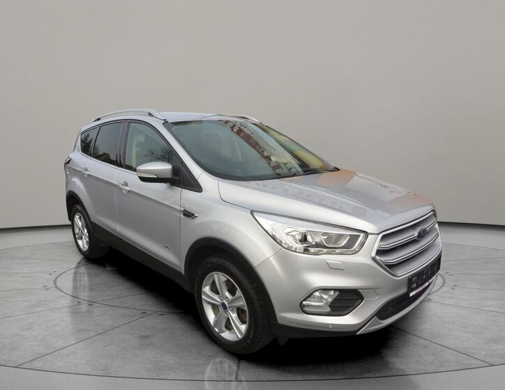 Ford Kuga SUV / Terénní 2,0 l 110 kw