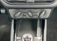 Škoda Scala Hatchback 1,0 l 85 kw