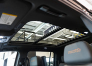 Chevrolet Suburban 41