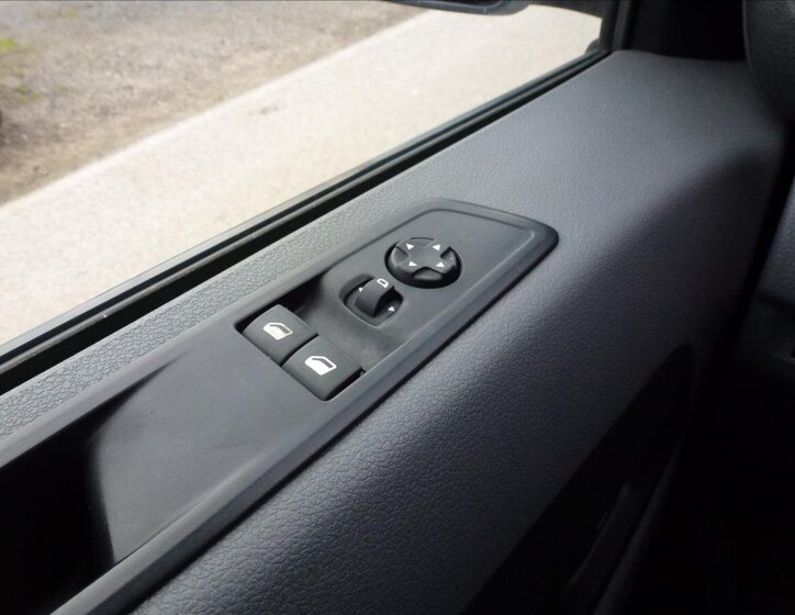 Peugeot Expert Skříň 2,0 l 90 kw