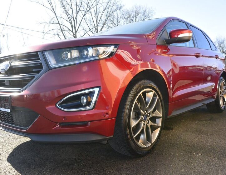 Ford Edge SUV 2,0 l 155 kw