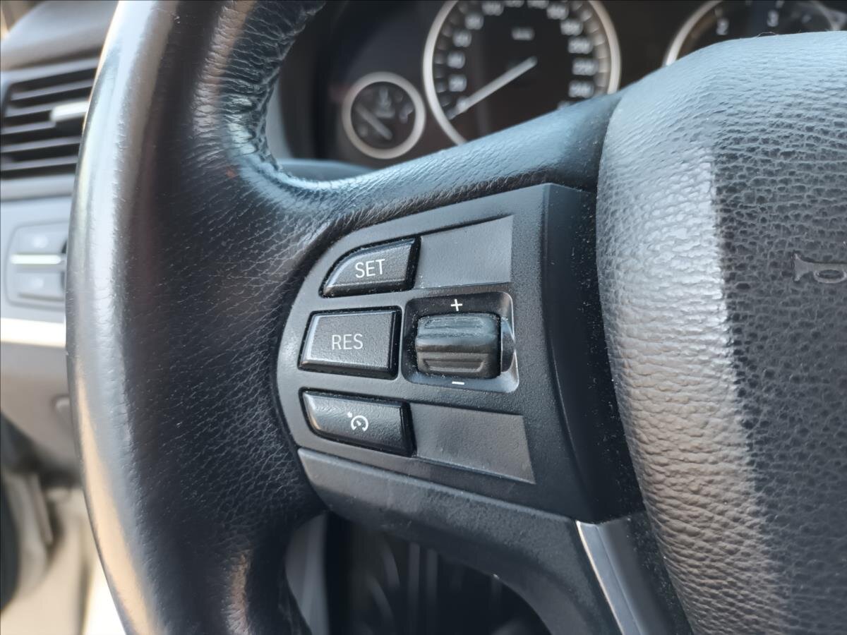 BMW X3 SUV / Terénní 2,0 l 135 kw