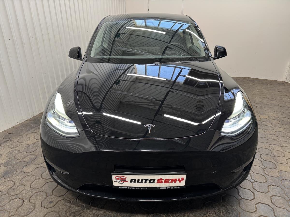 Tesla Model Y SUV 0,0 393 kw