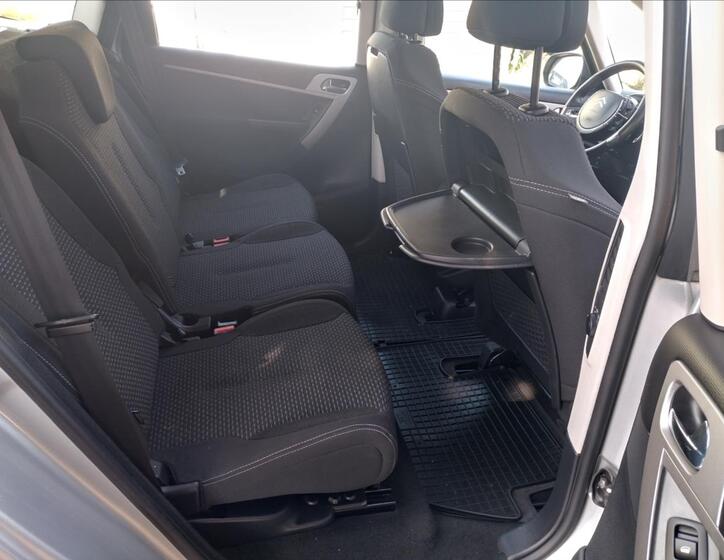Citroën C4 Picasso 18