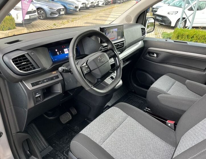 Toyota ProAce Verso 14