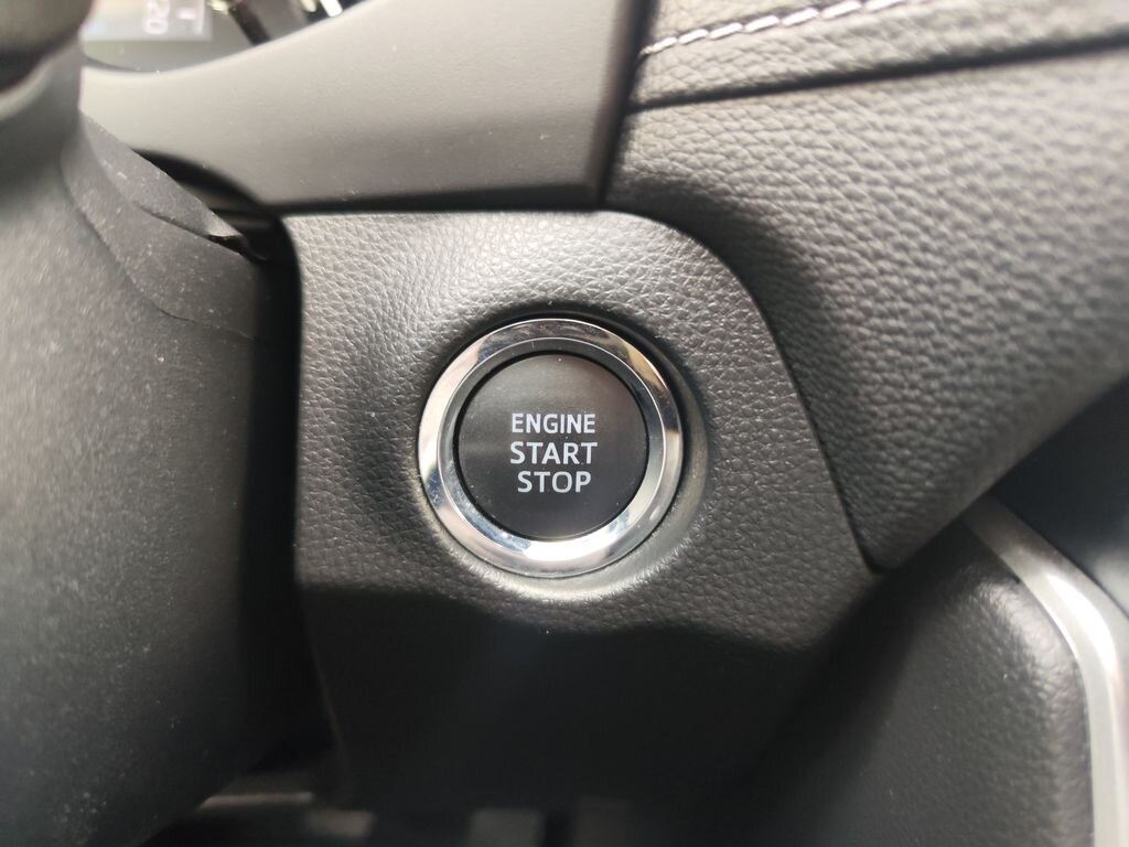 Toyota RAV4 SUV / Terénní 2,0 l 129 kw