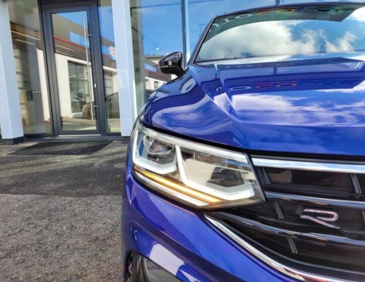 Volkswagen Tiguan SUV 2,0 l 235 kw