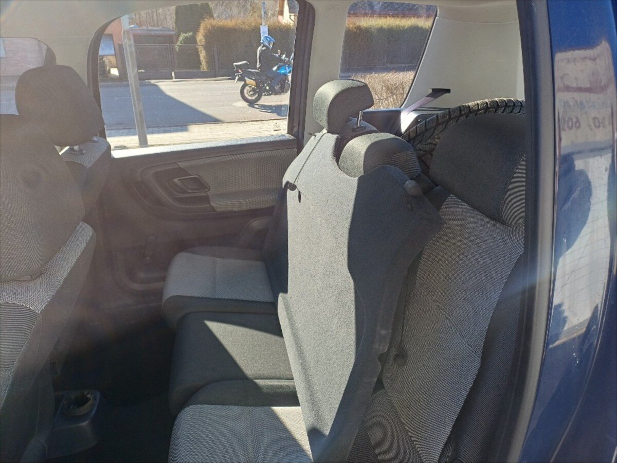 Škoda Roomster Kombi 1,4 l 63 kw