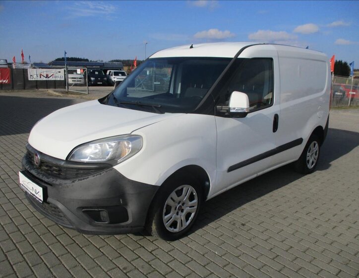 Fiat Dobló 1