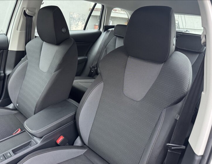 Škoda Octavia Kombi 2,0 l 85 kw