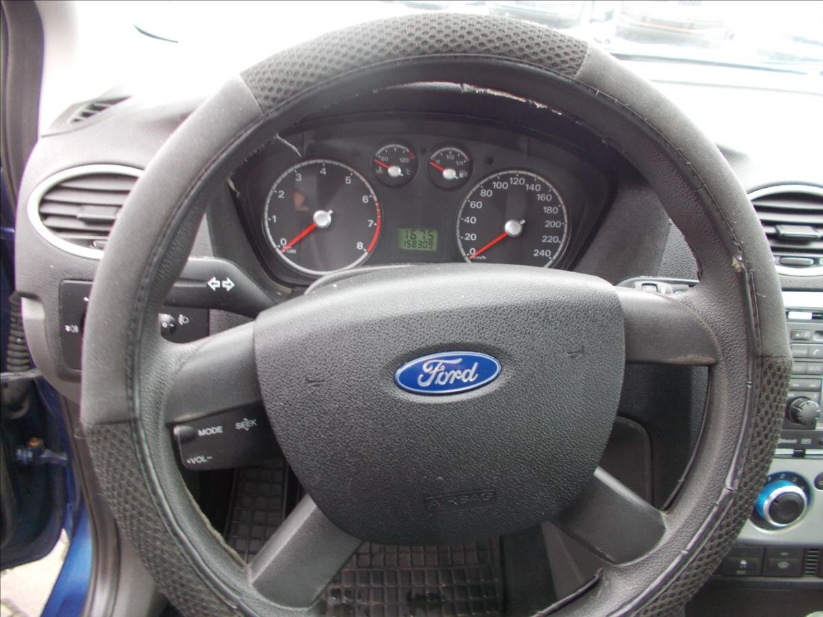 Ford Focus Kombi 1,6 l 66 kw