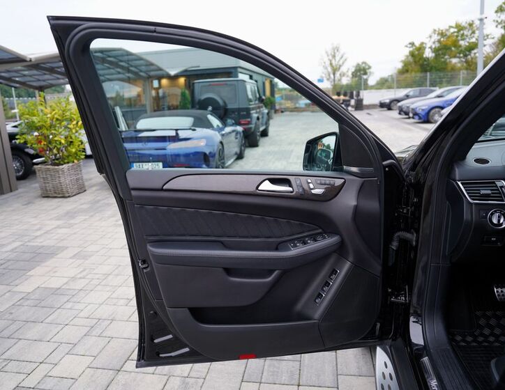 Mercedes-Benz GLS 19