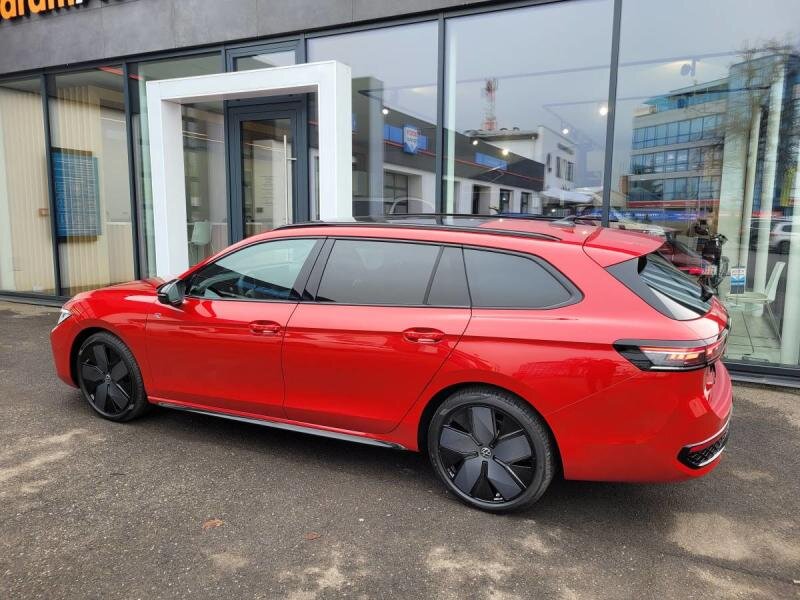 Volkswagen Passat Kombi 2,0 l 195 kw