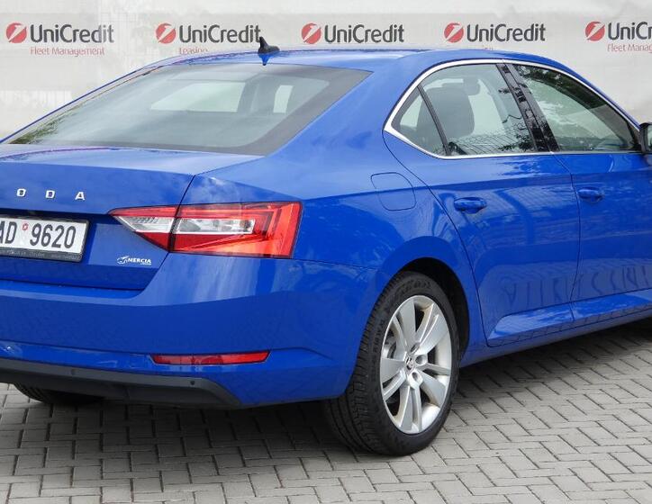 Škoda Superb 3
