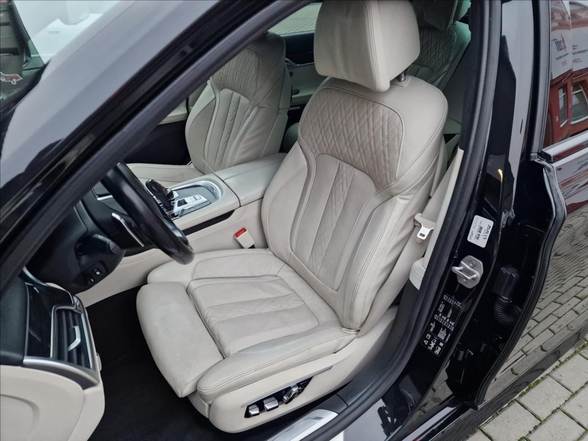BMW Řada 7