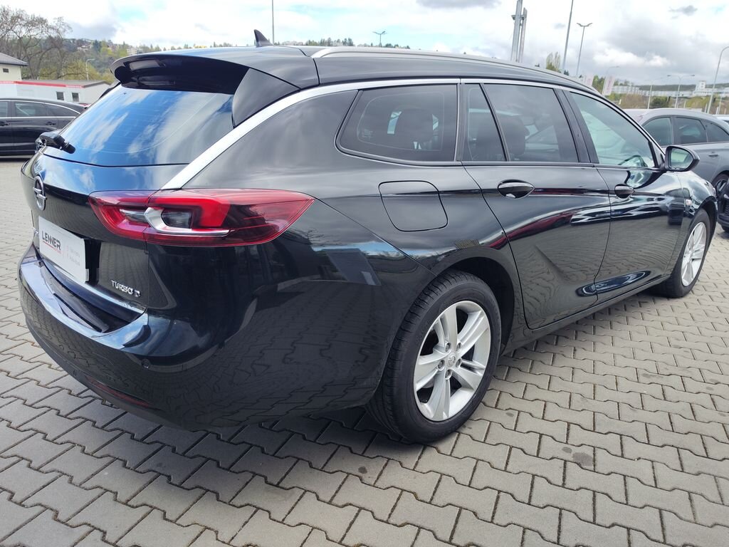 Opel Insignia Kombi 2,0 l 125 kw