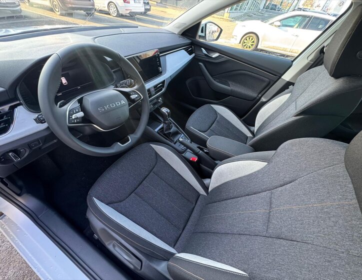 Škoda Scala Hatchback 1,5 l 110 kw