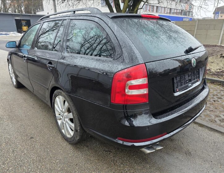 Škoda Octavia Kombi 2,0 l 125 kw