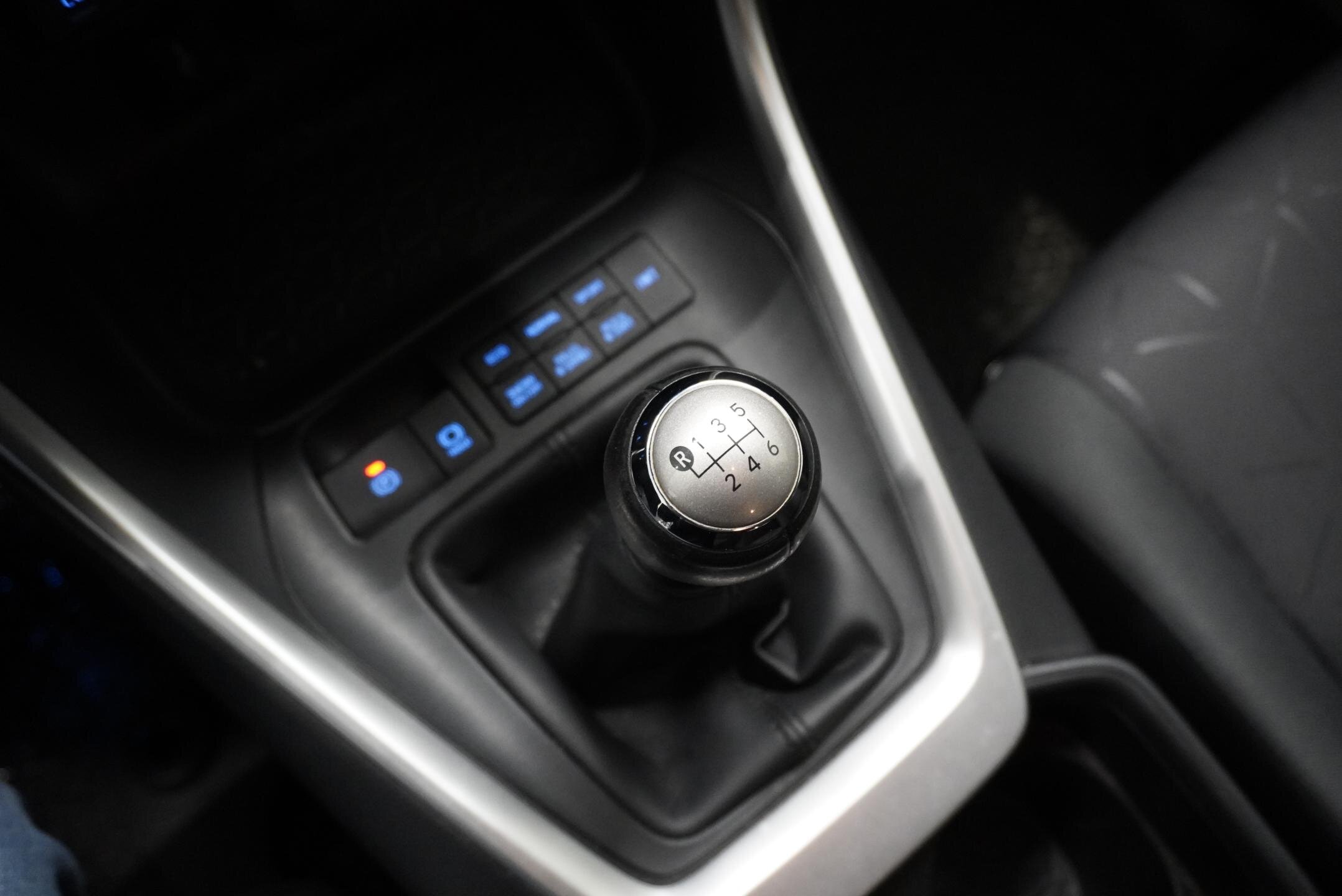 Toyota RAV4 Kombi 2,0 l 129 kw