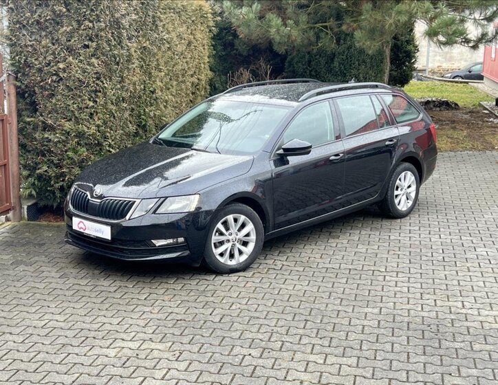 Škoda Octavia Kombi 2,0 l 110 kw