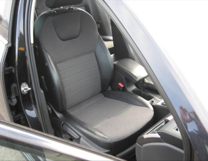 Škoda Octavia Kombi 1,6 l 77 kw