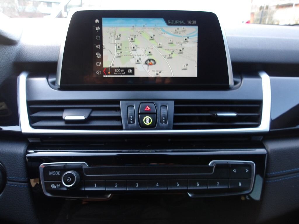 BMW Řada 2 Kombi 2,0 l 141 kw